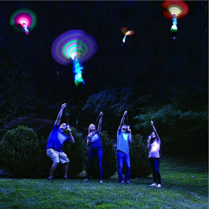 🔥Achat 1 offert 1 ! Hélicoptère LED 🚁 Vol jusqu’à 36m, rotors lumineux, parfait pour fêtes extérieures ✨